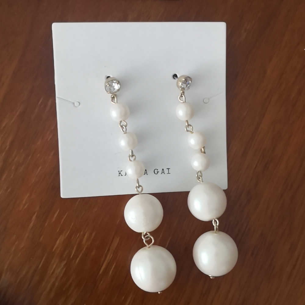 Assorted Earrings - Picture 6 of 8